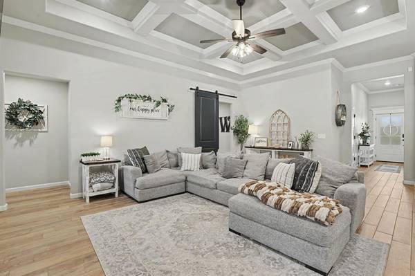 8201 Lambert WAY, Edmond, OK 73034