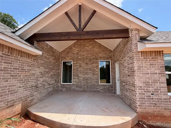 1810 Inglenook DR, Norman, OK 73071