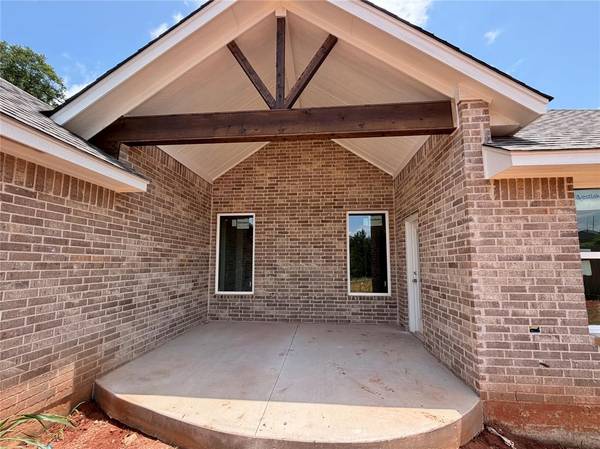 1810 Inglenook DR, Norman, OK 73071