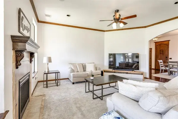 2912 SW 136th TER, Oklahoma City, OK 73170