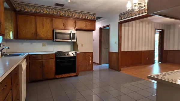 2713 Hollywood AVE, Norman, OK 73072