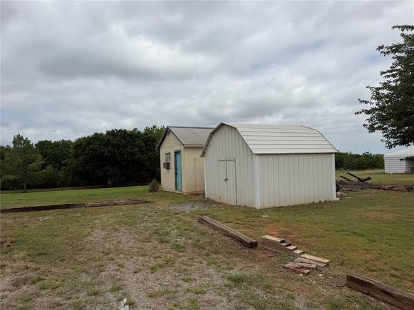 2664 County Street 2856, Chickasha, OK 73018