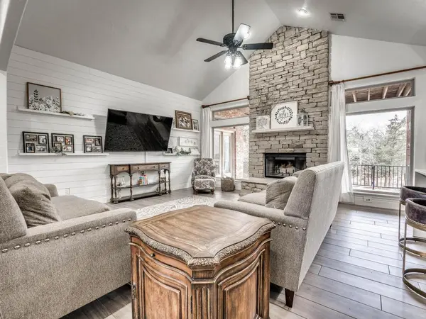 8845 Palermo DR, Edmond, OK 73034