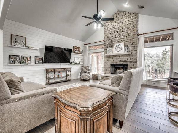 8845 Palermo DR, Edmond, OK 73034