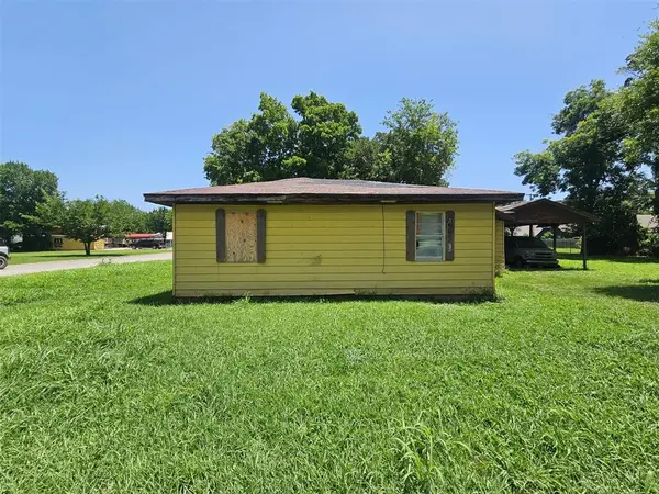 1317 W Wapanucka AVE, Sulphur, OK 73086