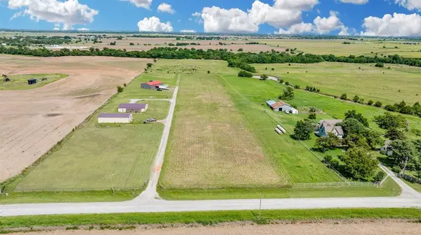 17780 Saddleback LN, El Reno, OK 73036