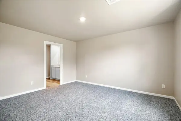1904 Palmatum RD, El Reno, OK 73036
