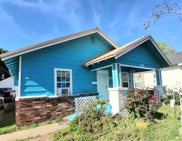 618 W Wood ST, Shawnee, OK 74801