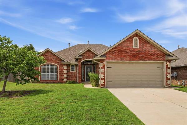 12305 SW 9th ST,  Yukon,  OK 73099
