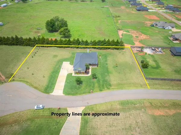 25380 Peridot PL, Cashion, OK 73016
