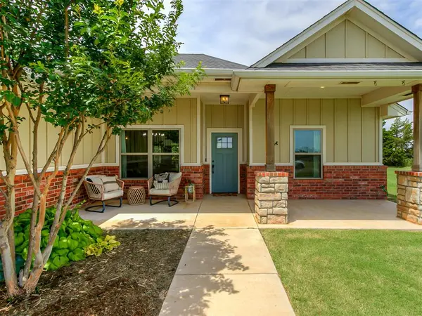 25380 Peridot PL, Cashion, OK 73016