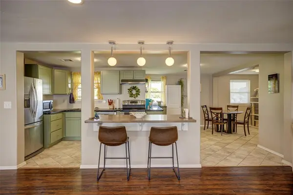 2704 Janene ST, Harrah, OK 73045