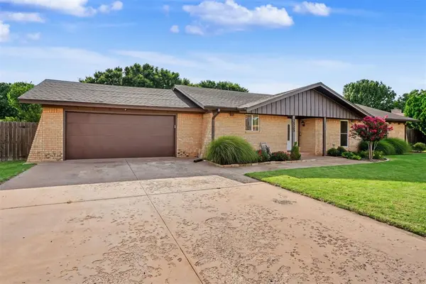 3525 W Trail DR, Altus, OK 73521