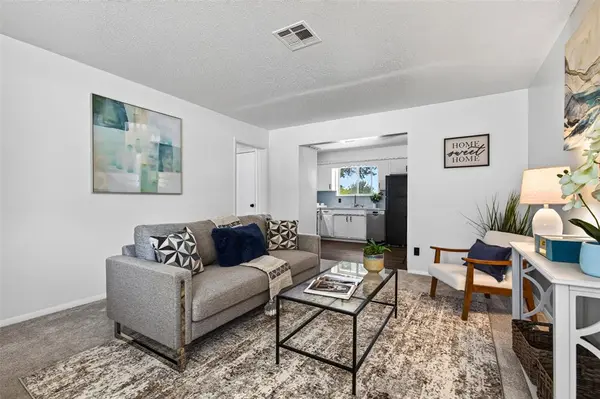 236 Southern PL, Edmond, OK 73013