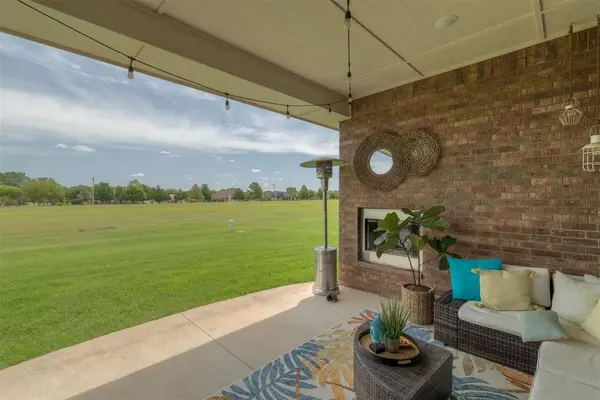 1216 N Beale TER, Mustang, OK 73064