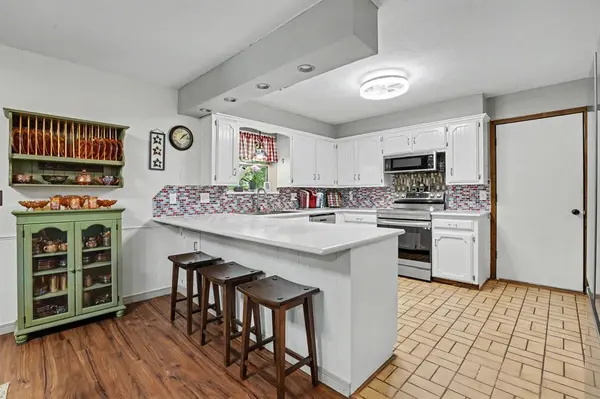 3950 W Charter Oak RD, Edmond, OK 73034