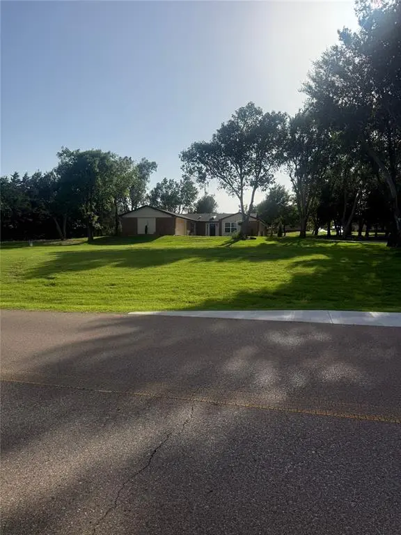 14301 S Western AVE, Edmond, OK 73025