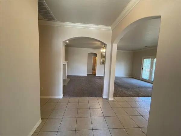 9621 Montclaire DR, Midwest City, OK 73130