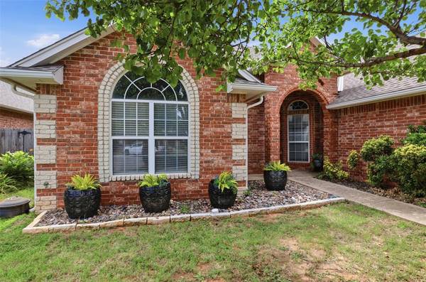11813 Dalton DR, Oklahoma City, OK 73162