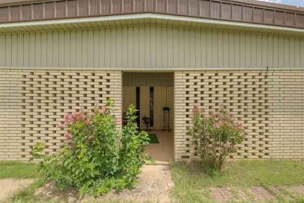 2441 SW 77th ST, Oklahoma City, OK 73159