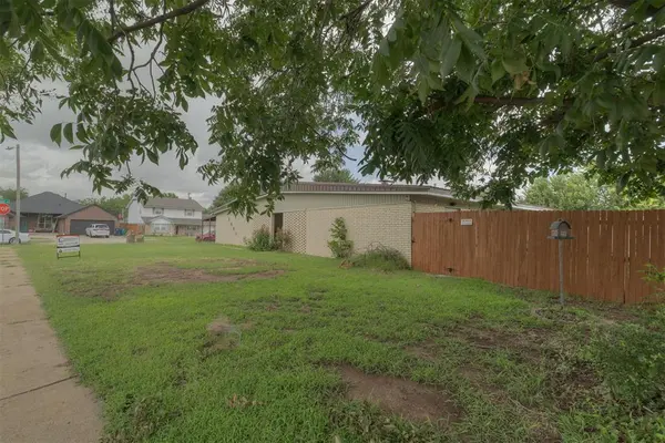 2441 SW 77th ST, Oklahoma City, OK 73159