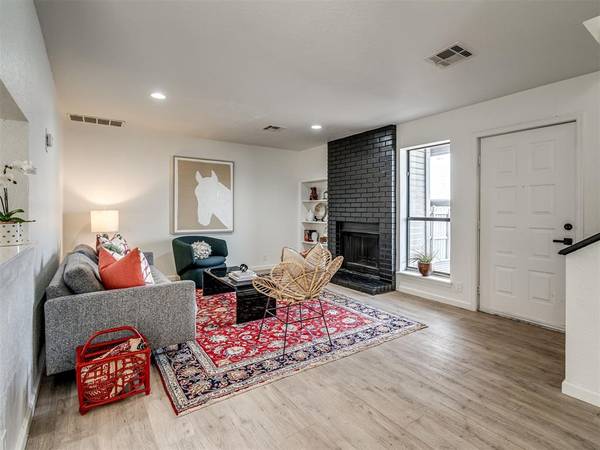 11403 Springhollow RD #201, Oklahoma City, OK 73120
