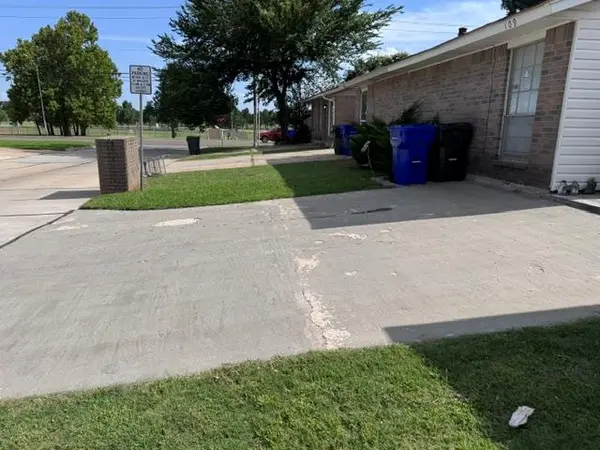 109 Kendra DR, Midwest City, OK 73110