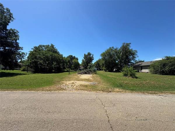 620 W 6th ST, Stroud, OK 74079