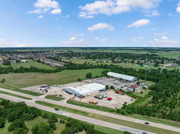 1515 E Main ST, Yukon, OK 73099
