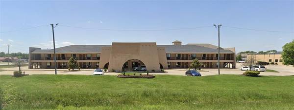 321 N Mustang RD, Yukon, OK 73099