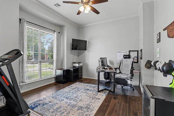 17036 Hardwood PL, Edmond, OK 73012