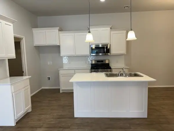 9737 SW 23rd ST, Oklahoma City, OK 73128