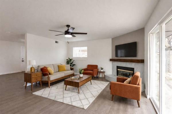 9408 Northland RD, The Village, OK 73120