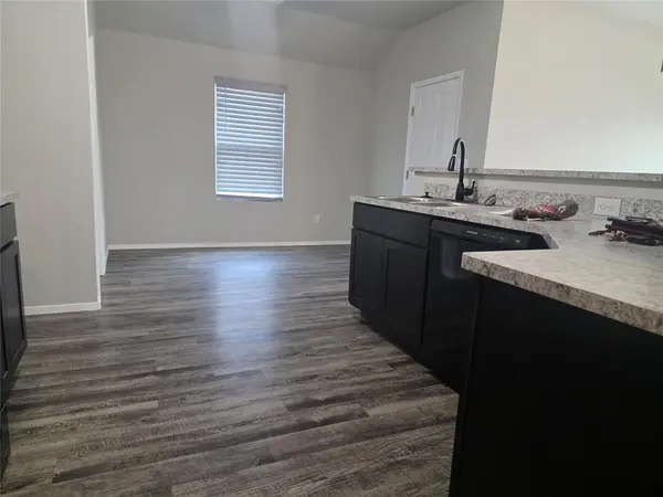 2928 Westbrook ST, Chickasha, OK 73018