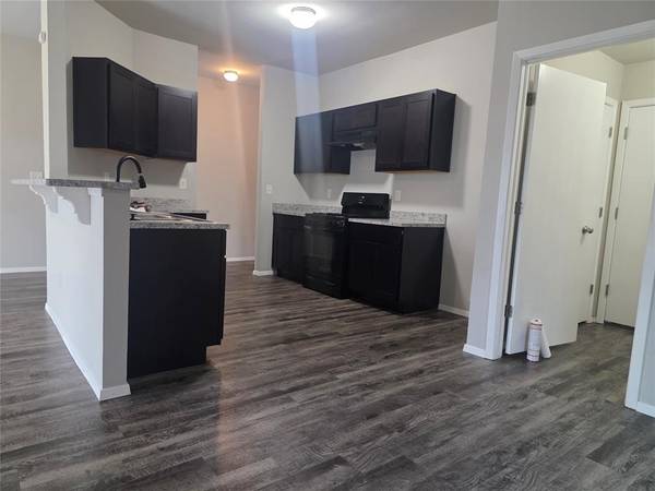 2928 Westbrook ST, Chickasha, OK 73018