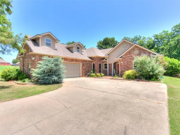 661 Lakeside DR, Noble, OK 73068