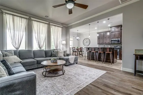 905 NW 189th CIR, Edmond, OK 73012