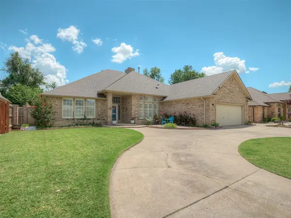 8024 NW 100th ST, Oklahoma City, OK 73162