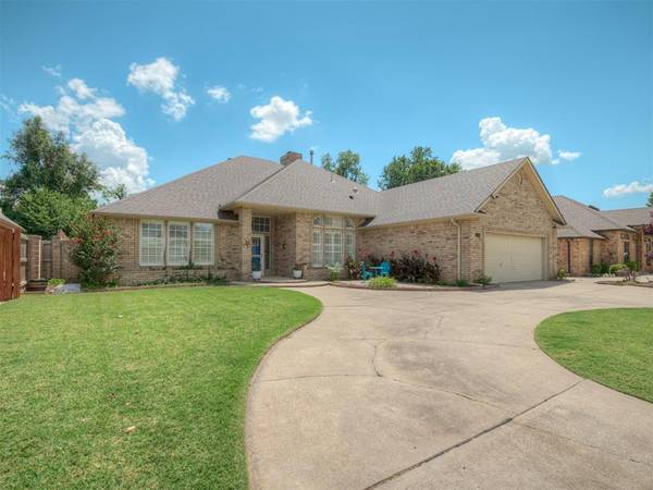 8024 NW 100th ST, Oklahoma City, OK 73162