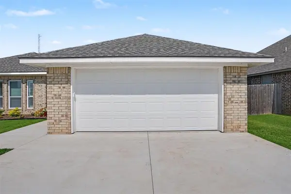 3320 Continental CT, Altus, OK 73521