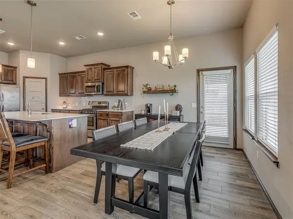 10701 NW 20th ST, Yukon, OK 73099