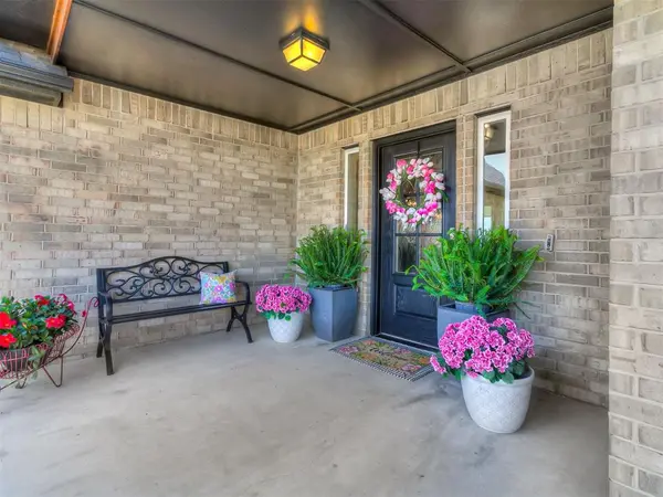 4709 Mustang Park BLVD, Mustang, OK 73064