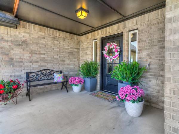 4709 Mustang Park BLVD, Mustang, OK 73064