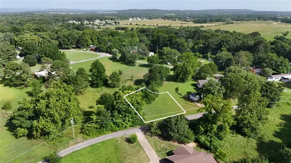 1653 W McGill CIR, Eufaula, OK 74432