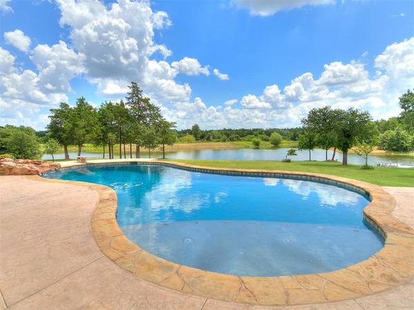 5801 W Highway 33, Guthrie, OK 73044
