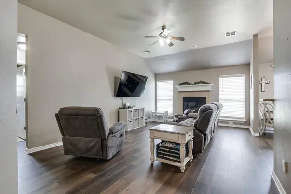 700 Dana DR, Yukon, OK 73099