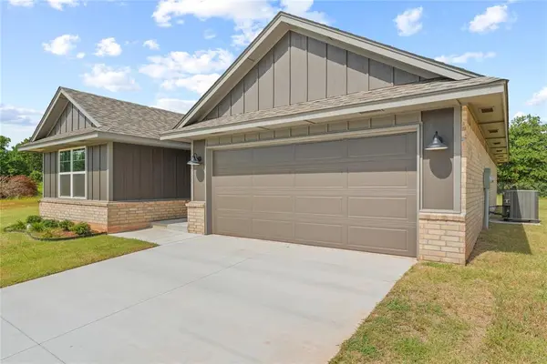 4680 Lincoln LNDG, Harrah, OK 73045