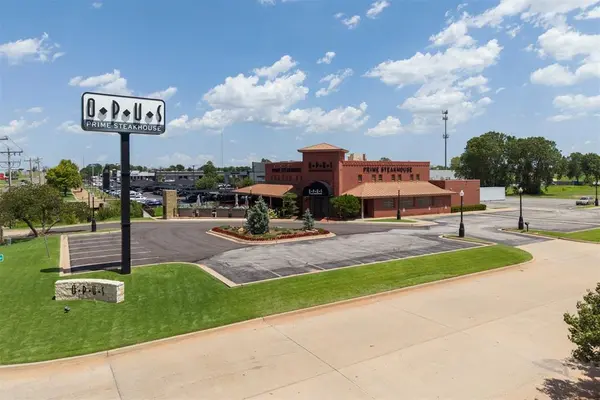800 W Memorial RD, Oklahoma City, OK 73114