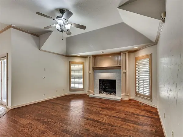 3621 Barwick DR, Norman, OK 73072