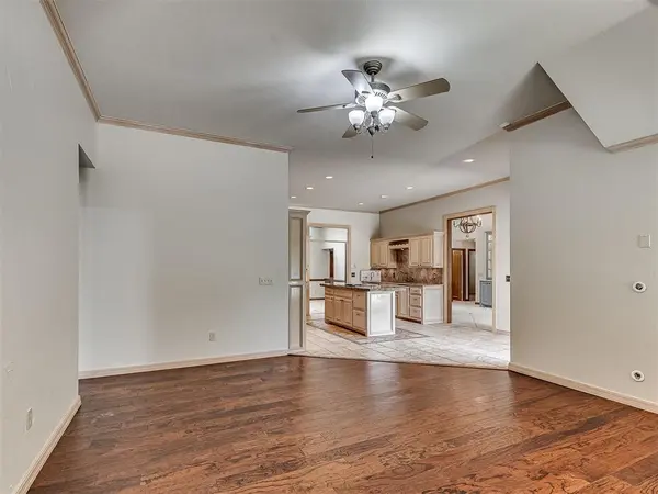3621 Barwick DR, Norman, OK 73072